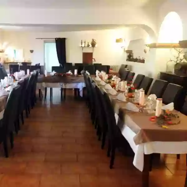 Mariage - Le moulin de la Sambuc - Restaurant Saint-Zacharie - Restaurant Hostellerie