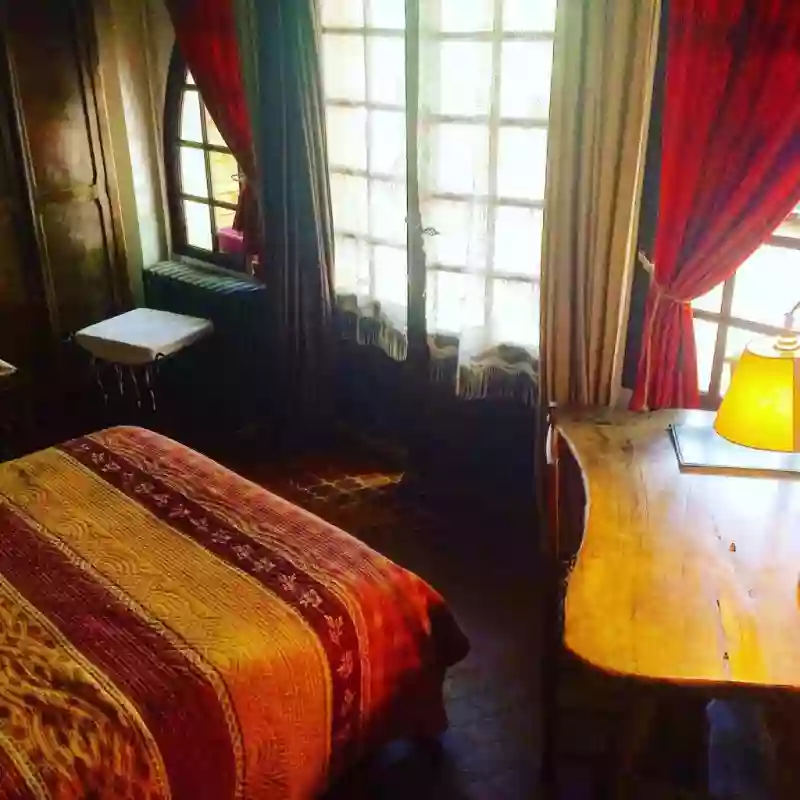 PAVILLON bas - Restaurant Hostellerie